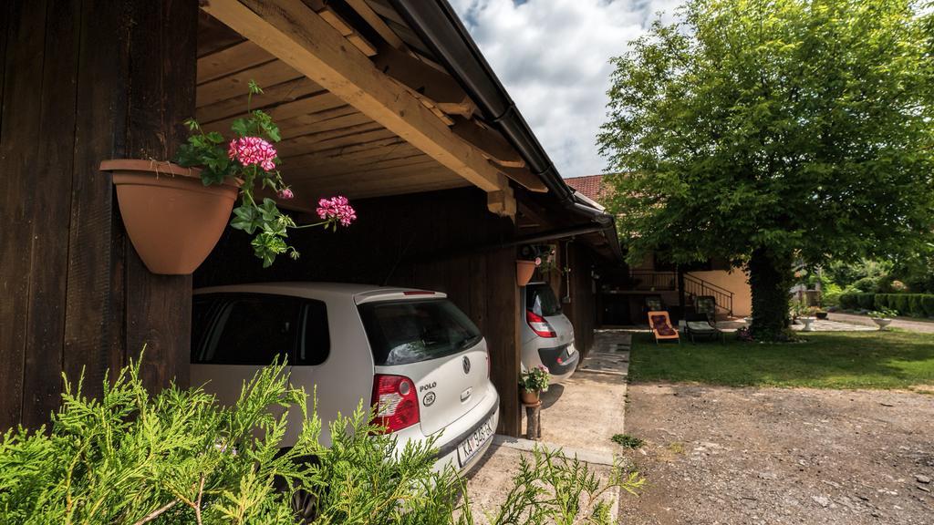 Apartment Tomasevic Slunj Eksteriør bilde