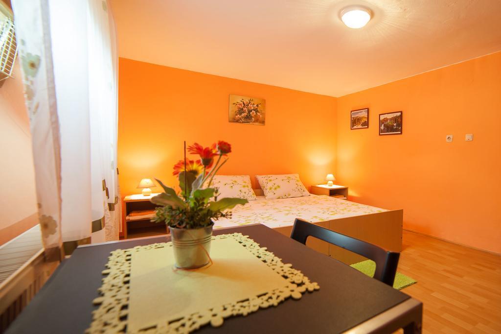 Apartment Tomasevic Slunj Eksteriør bilde